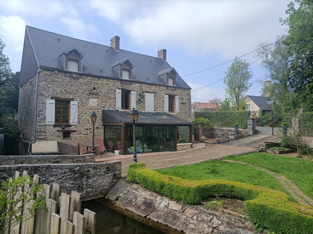 Mairie_Cahagnes_Locations